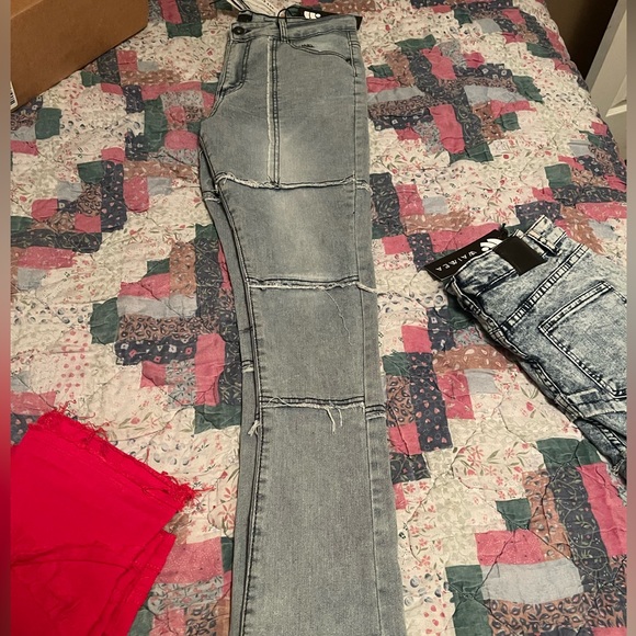 New - Picture 2 of 2